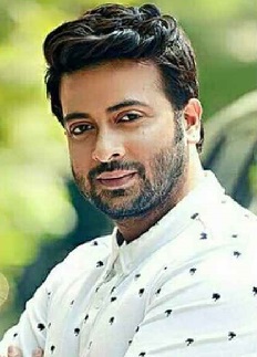 শাকিব খানের বিরুদ্ধে ১০০ কোটি টাকার মানহানি মামলা