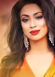 পপির অপেক্ষায় নির্মাতা