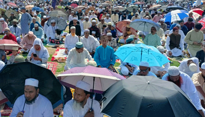দিনাজপুরে দেশের সর্ববৃহৎ ঈদ জামাত