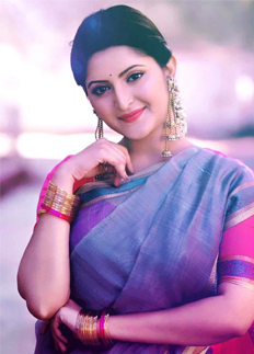 রাজের থেকে লাখ টাকা সালামি পেল পরী মনি