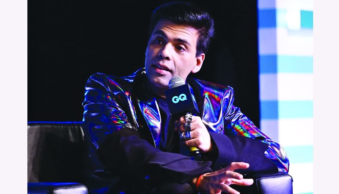 আনুশকাকে নিয়ে করণের স্বীকারোক্তি