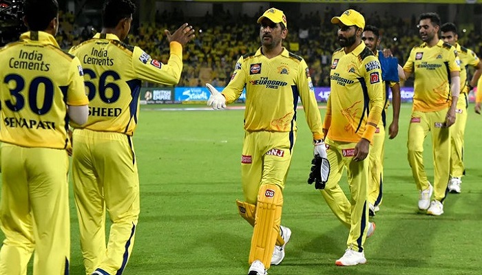 গুজরাট জায়ান্টসের বিপক্ষে ধোনির চেন্নাইয়ের জয়