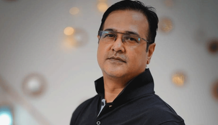 সোশ্যাল মিডিয়ায় শাকিবকে নিয়ে আসিফের দীর্ঘ স্ট্যাটাস