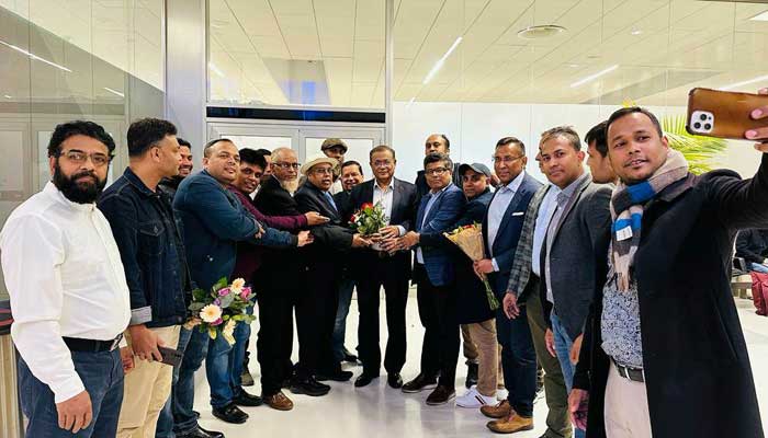 ‘দেশবিরোধী প্রচারণা রুখতে ঐক্যবদ্ধ প্রয়াস নিন’