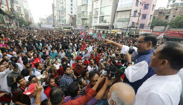 যুক্তরাষ্ট্রের ভিসানীতিতে বিএনপির গলা বসে গেছে