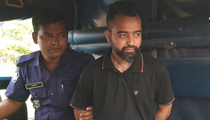 পার্ক নিয়ে প্রেমিকাকে খুন, ছাত্রলীগ নেতা আটক