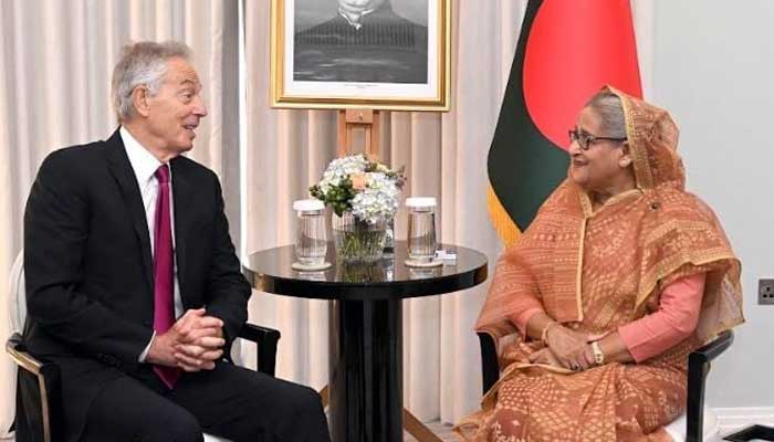 বাংলাদেশের অগ্রগতির প্রশংসা, হাসিনা-ব্লেয়ার সাক্ষাৎ