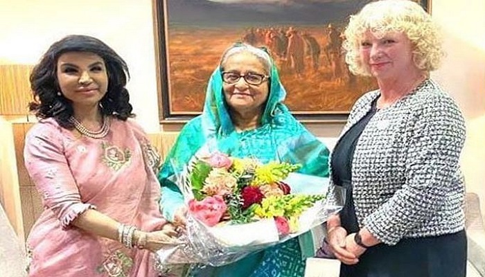 লন্ডনে পৌঁছেছেন প্রধানমন্ত্রী শেখ হাসিনা
