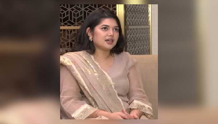 চিফ হিট অফিসার বুশরা করোনায় আক্রান্ত