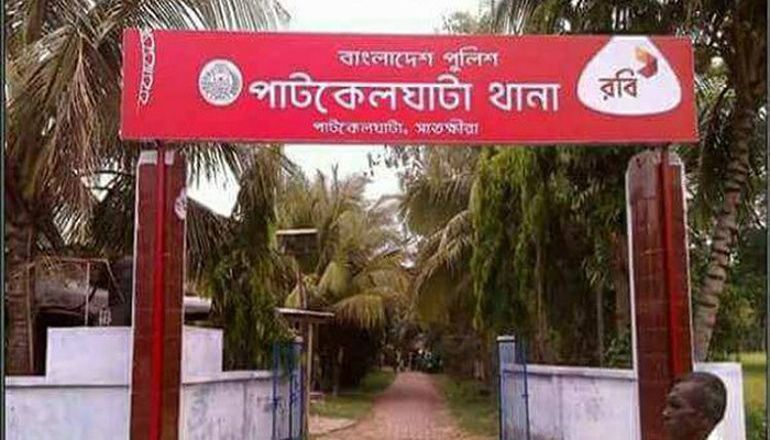 কিস্তির টাকা দিতে না পারায় মৎস চাষীকে পিটিয়ে জখম