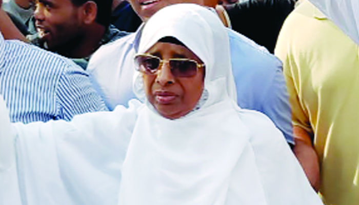 ছেলের অসমাপ্ত কাজ শেষ করব