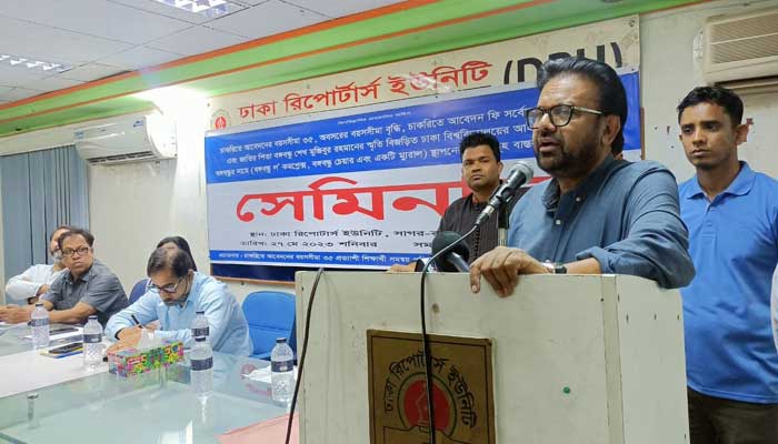 গণতন্ত্রের প্রতি দরদ থেকে নয় যুক্তরাষ্ট্রের ভিসা নীতি