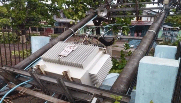 মিয়ানমারে বিমানবন্দরে ভবন ধস, মোবাইল টাওয়ার বিধ্বস্ত