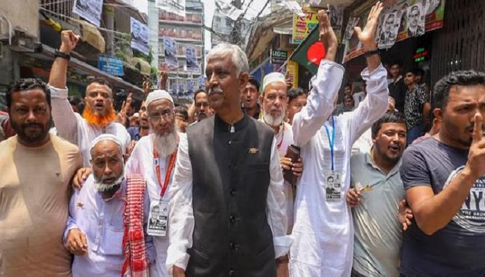 প্রচারযুদ্ধ শেষ, ভোটের অপেক্ষা: উৎসবমুখর গাজীপুর