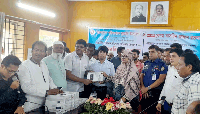 স্মার্ট বাংলাদেশ বিনির্মাণে এই ট্যাব ভূমিকা রাখবে