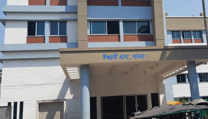 ঈশ্বরদীতে বিক্রয় প্রতিনিধির লাশ উদ্ধার