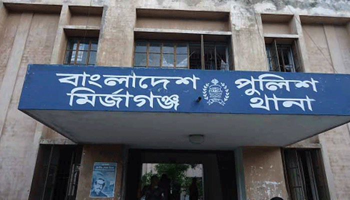মির্জাগঞ্জে পানিতে ডুবে ভাই-বোনের মৃত্যু