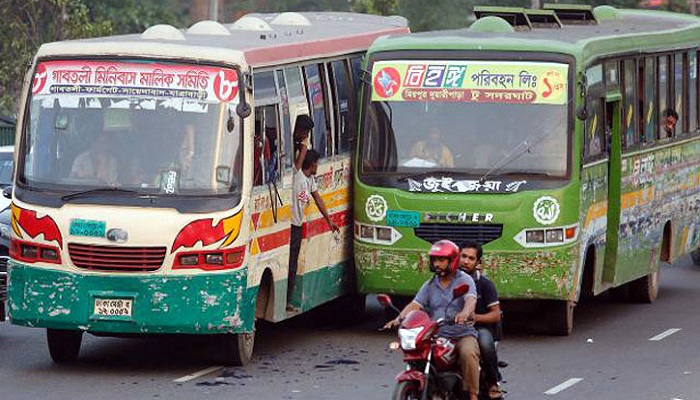 সড়কে শৃঙ্খলা ফেরেনি, বাসের ই-টিকেটিং ভেস্তে গেছে