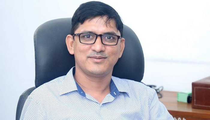 ঢাবি সামাজিক বিজ্ঞান অনুষদ নীল দলের আহ্বায়ক কমিটির নেতৃত্বে ড. মুহাম্মদ সাহাদাত