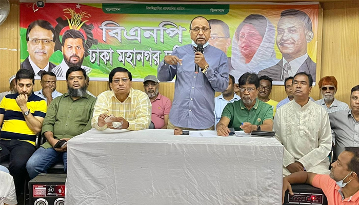 পতন নিশ্চিত দেখে সরকার হিংস্র হয়ে ওঠেছে