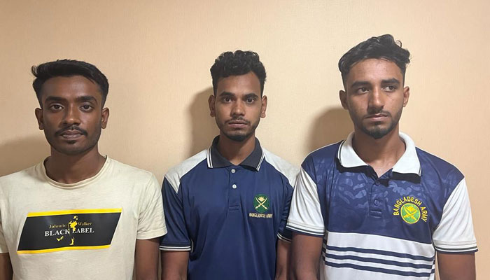 ইমো নম্বর নিয়ন্ত্রণ নিয়ে টাকা হাতিয়ে নেয় রাজন