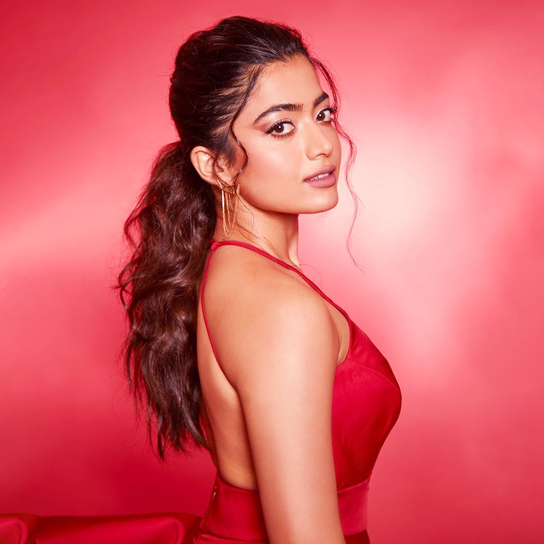 আর্থিক প্রতারণার শিকার রশ্মিকা