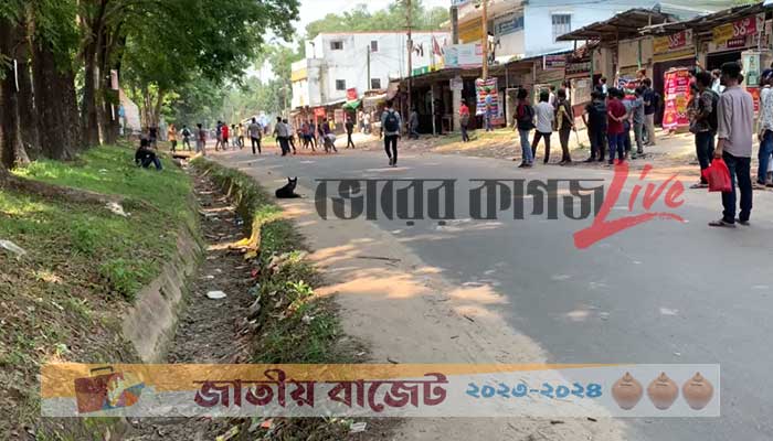 চবিতে ফের ছাত্রলীগের দুই গ্রুপের সংঘর্ষে ক্যাম্পাস রণক্ষেত্র