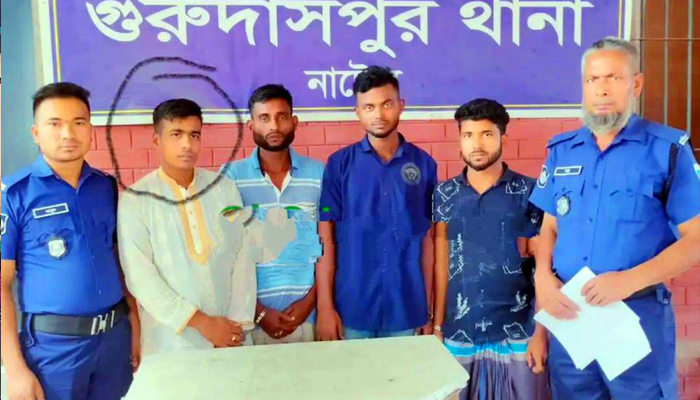 জুয়ার আসর থেকে ইউপি সদস্যসহ চারজন গ্রেপ্তার