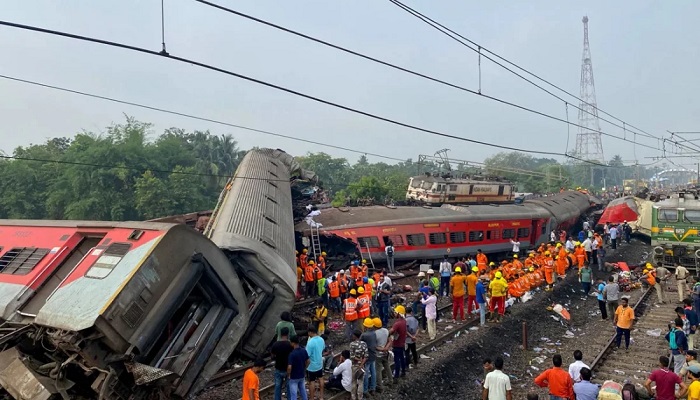 উড়িষ্যায় ট্রেন দুর্ঘটনায় নিহত বেড়ে ২৮০