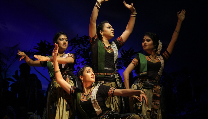 ছায়ানটের বর্ষা-সন্ধ্যায় মন ভেজাল শিল্পীরা