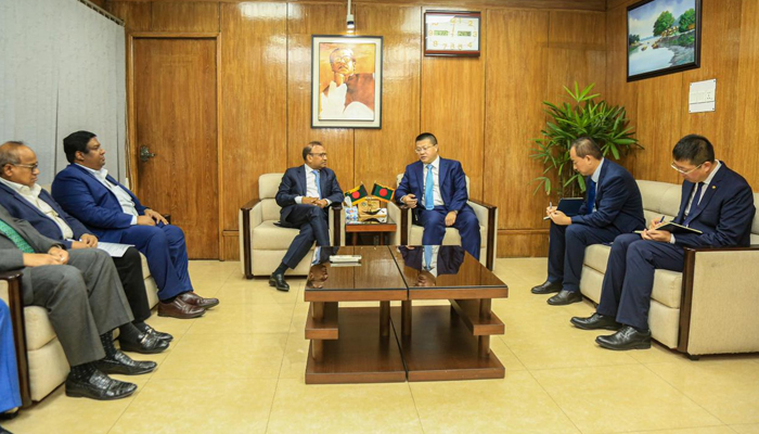 স্থানীয় সরকারমন্ত্রীর সঙ্গে চীনের রাষ্ট্রদূতের সাক্ষাৎ