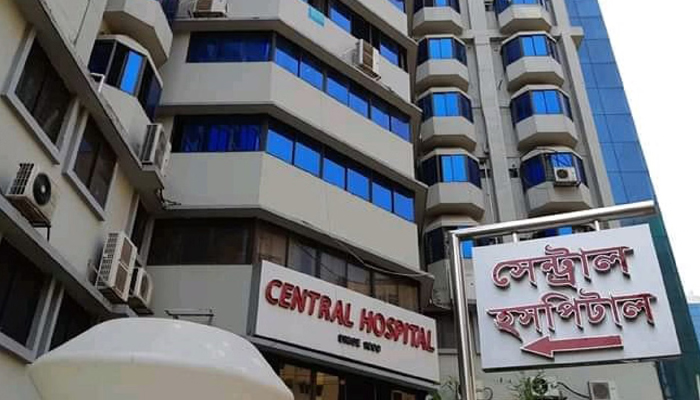 আঁখির চিকিৎসায় গাফলতির কথা স্বীকার