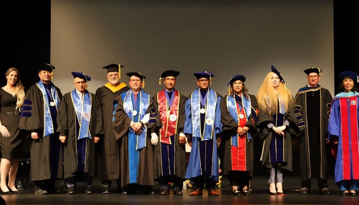 গ্র্যাজুয়েটদের শুভেচ্ছা সাবেক প্রেসিডেন্ট বিল ক্লিনটনের