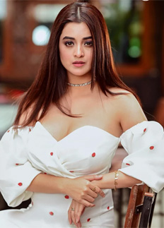 কুপ্রস্তাবে রাজি না হওয়ায় বাদ পড়েন দর্শনা!