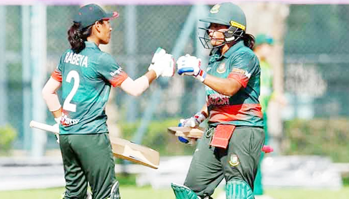 পাকিস্তানকে হারিয়ে ফাইনালে বাংলাদেশ