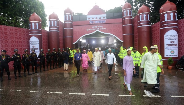 জাতীয় ঈদগাহে প্রধান জামাত অনুষ্ঠিত