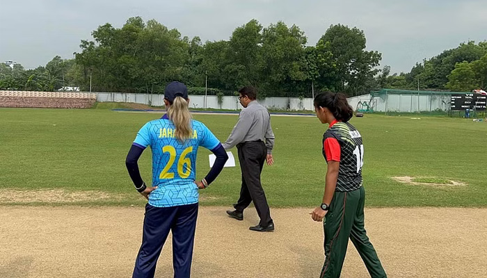 বৃষ্টিতে ভেস্তে গেল নারী ডিপিএলের ম্যাচ