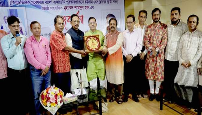 গবেষকরাই ইতিহাসকে বাঁচিয়ে রাখেন