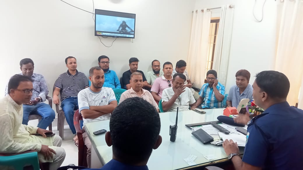 ক্ষেতলালে সাংবাদিকদের সঙ্গে নবাগত ওসির মতবিনিময় সভা