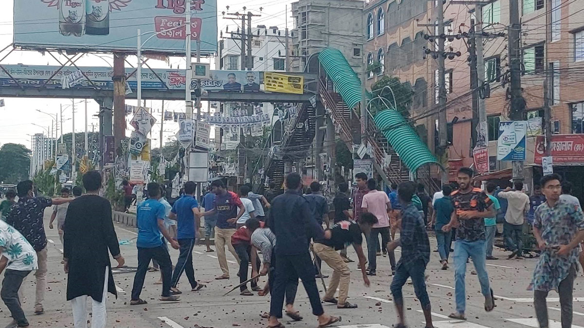 শাবিতে শিক্ষার্থী-এলাকাবাসীর সংঘর্ষ