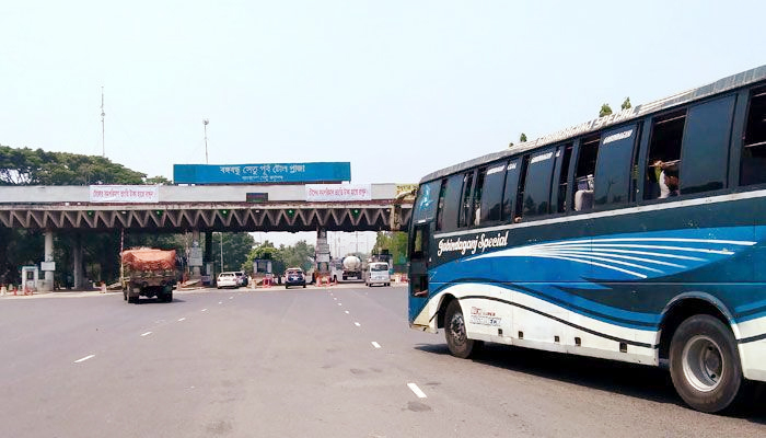 বঙ্গবন্ধু সেতুতে টোল আদায়ে নতুন রেকর্ড