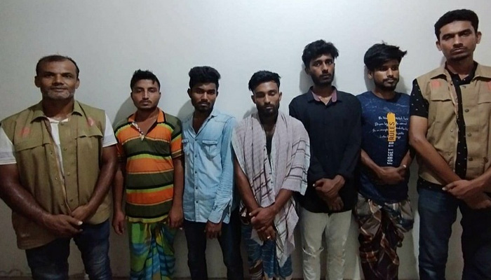 সিংগাইরে ইয়াবাসহ গ্রেপ্তার পাঁচ