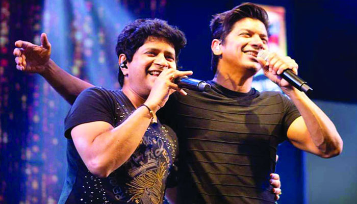 কেকেহীন এক বছর