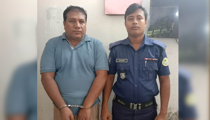 মেয়াদোত্তীর্ণ ওষুধ রাখায় ব্যবসায়ীর কারাদণ্ড