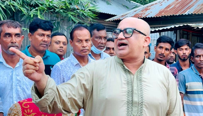 দেশ ও জনগণের সেবায় আ.লীগই পাশে থাকে