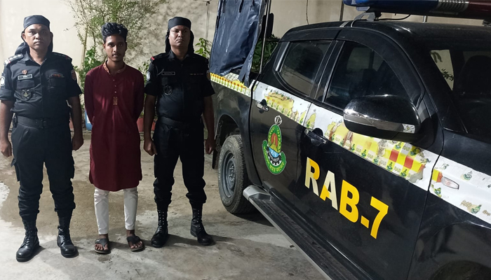 খেলার সমর্থন নিয়ে খুন: একবছর পর আসামি গ্রেপ্তার
