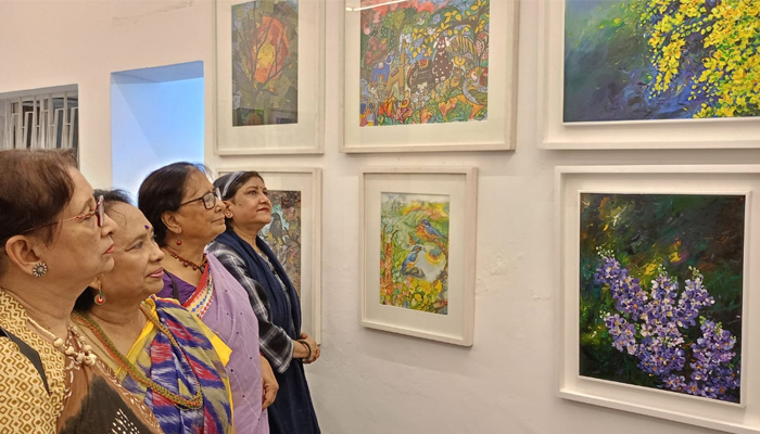 কলাকেন্দ্রে প্রথাভাঙা এক চিত্র প্রদর্শনী