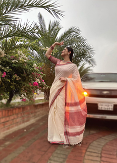 কার ওপর ক্ষুব্ধ পরী মণি