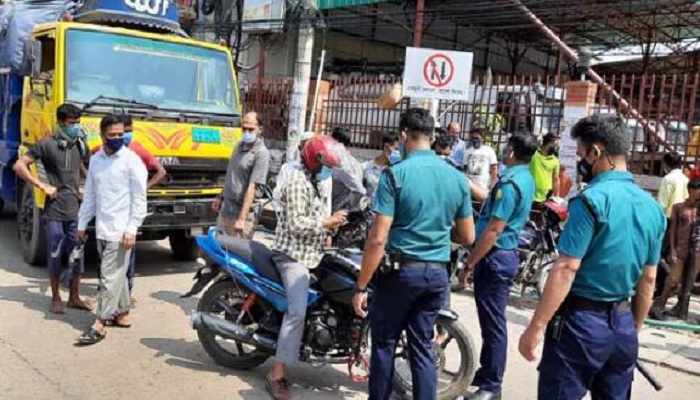 ঢিলেঢালা চেকপোস্টের সুযোগ নেয় অপরাধীরা
