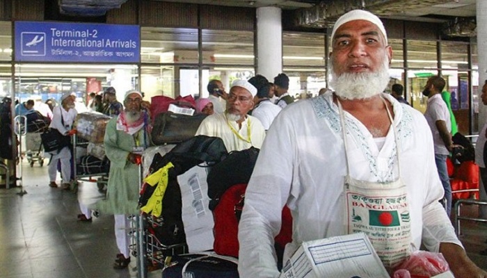 ১৬ ফ্লাইটে দেশে ফিরলেন ৫ হাজার ৯২০ হাজি